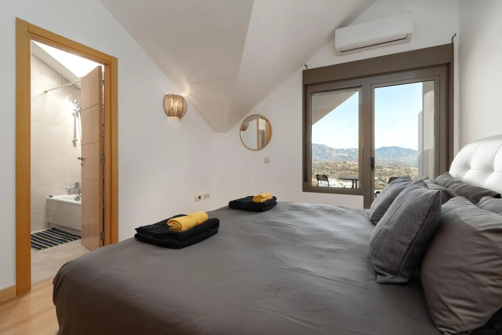 Ferienwohnung Magnificent Casa Cerro Colorado La Cala De Mijas